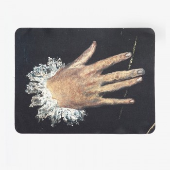 "The Nobleman with his Hand on his Chest" Tablet Cleaning Cloth